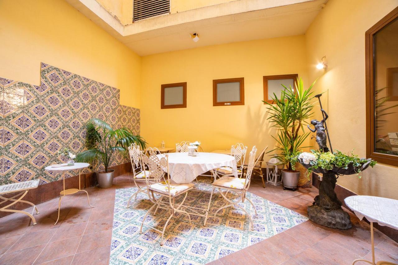 Galileo 2000 Bed and breakfast